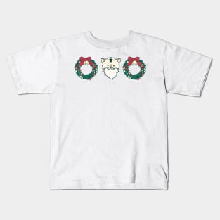 Christmas wreath and cat Santa. Kids T-Shirt